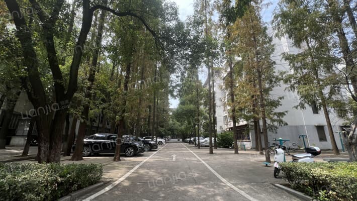 区政府宿舍外景图