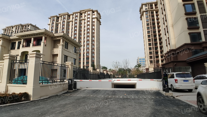 国仕九礼外景图