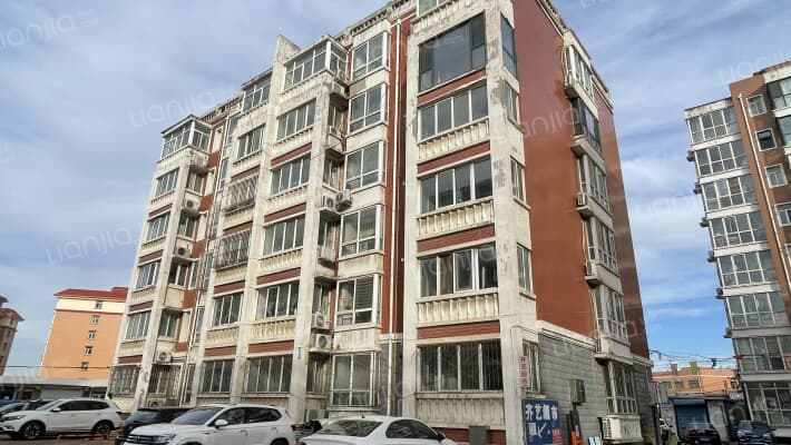 绿园小区外景图