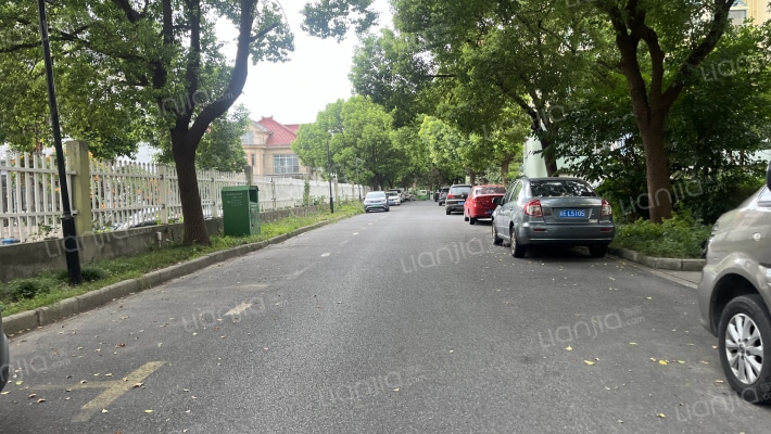 溪景湾花苑外景图