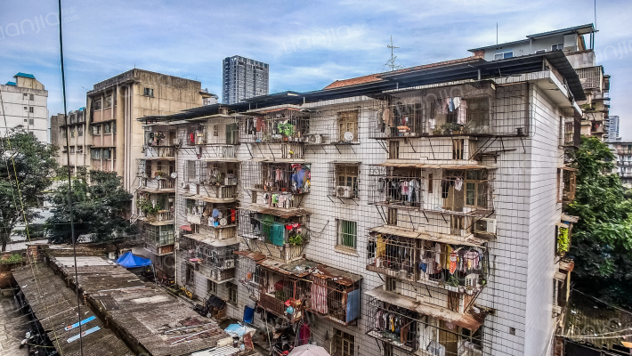 广西赖氨酸厂职工住宅楼外景图
