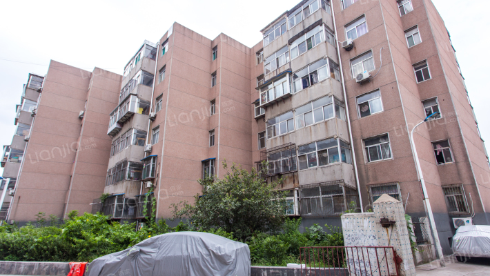 城中小区西北村外景图