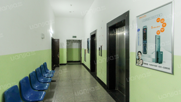 银河苑小区外景图