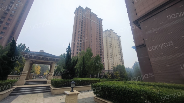 塞纳世家外景图