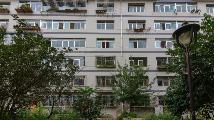 兰州车辆厂家属院外景图