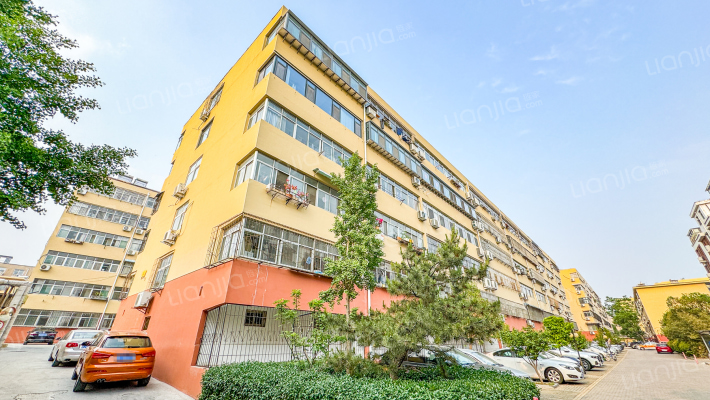 煤田地质局机关宿舍外景图