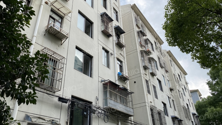 古美十村外景图