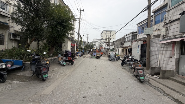 路西街散盘外景图