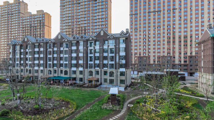 雨润星雨华府外景图