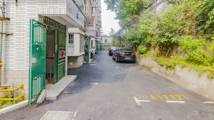 尧医职工住宅外景图