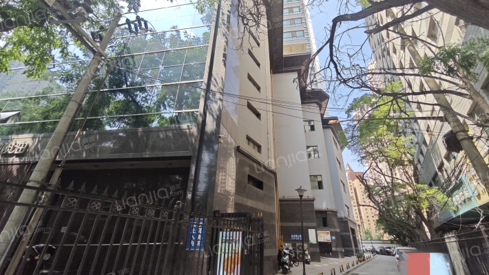 省质监局家属楼外景图