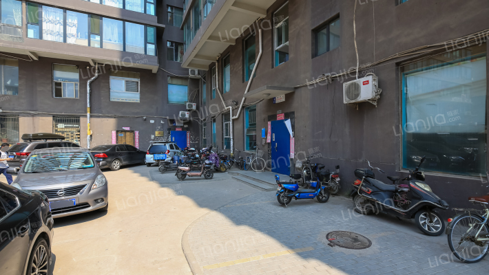 君领小区外景图