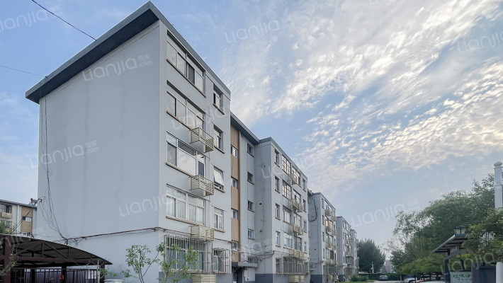 华北科技学院南校区家属院外景图