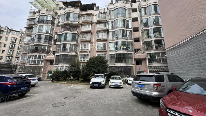 新添村蔡家寨安置小区外景图