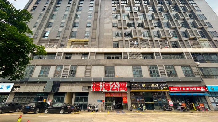 福海广场外景图