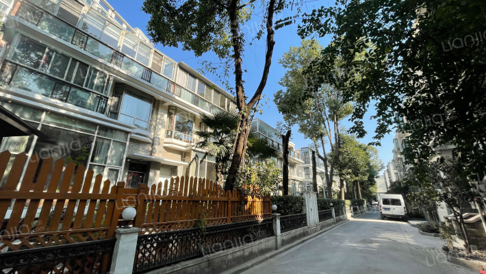 风荷云墅(别墅)外景图