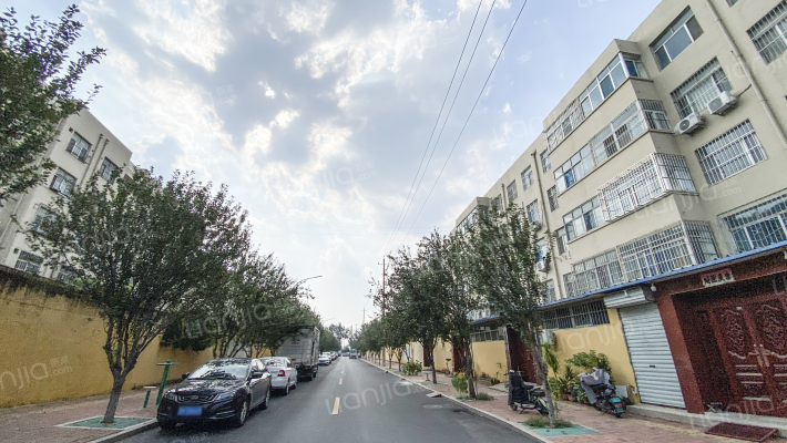 五棉宿舍外景图