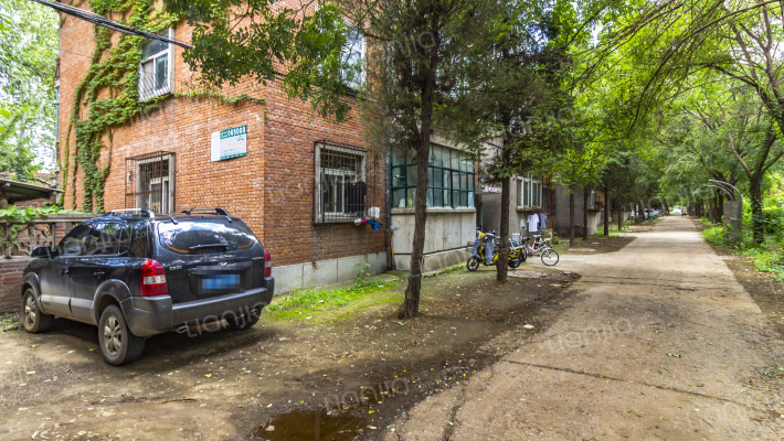 朝晖里华航小区外景图