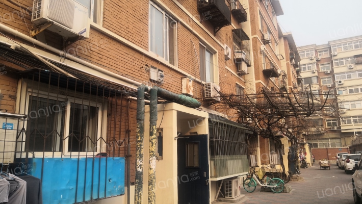 煤建三厂宿舍楼外景图