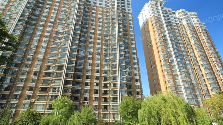 鼎邦丽池外景图