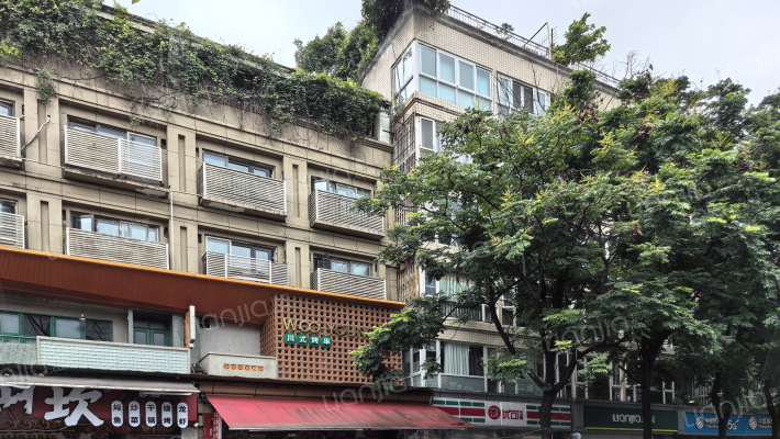 红石柱横街27号院外景图