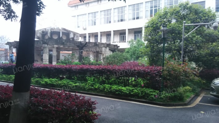 总工会家属楼外景图