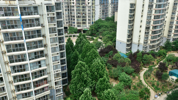 世纪佳园外景图