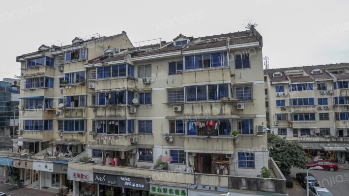 新叶新村外景图