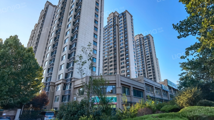 理工嘉苑外景图