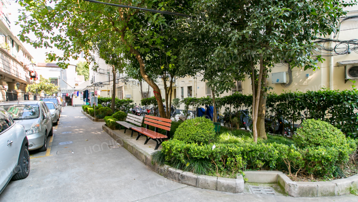 晴苑小区外景图