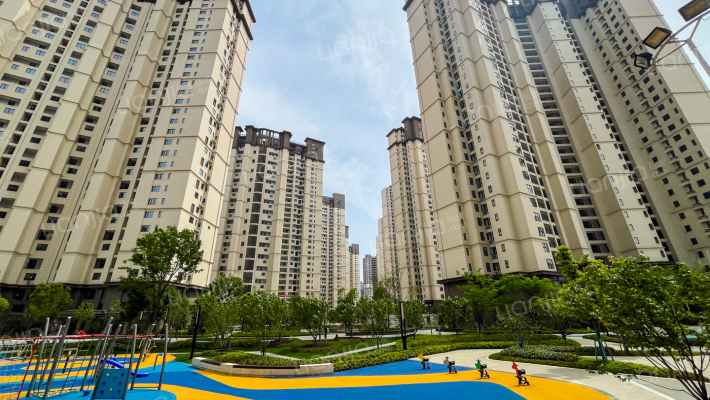 武汉雅居乐花园一期外景图