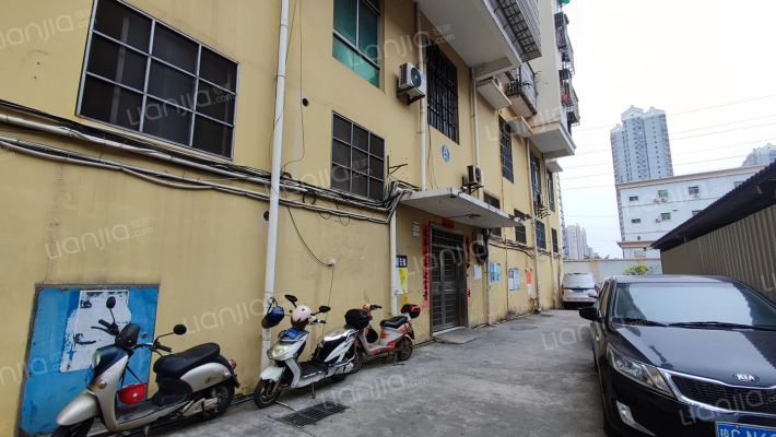 美好春天小区外景图