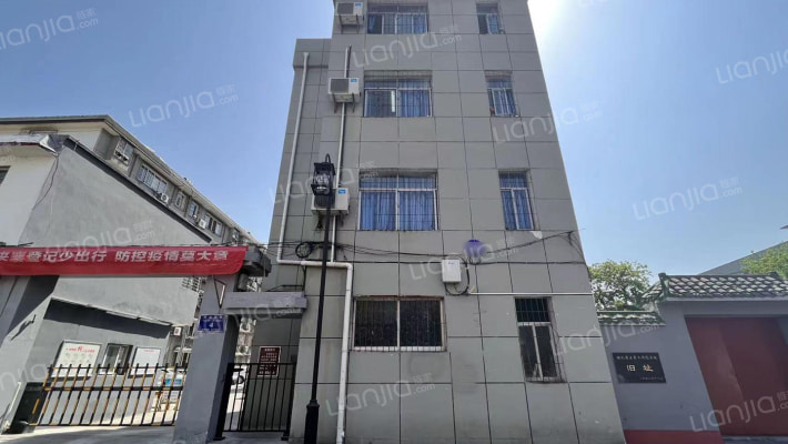 昭明小学外景图