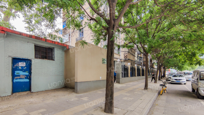 南丰牙膏厂家属院外景图