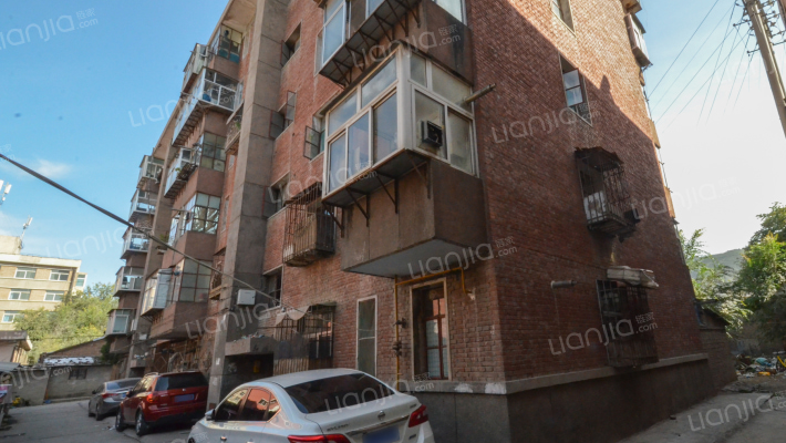 兰州皮革厂东家属院外景图