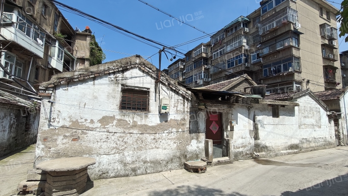 堤北38号外景图