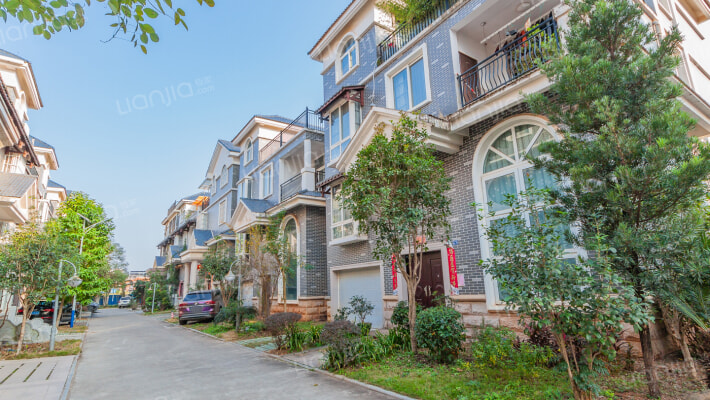 丽景花园外景图