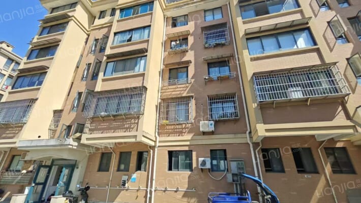 临嘉公寓外景图