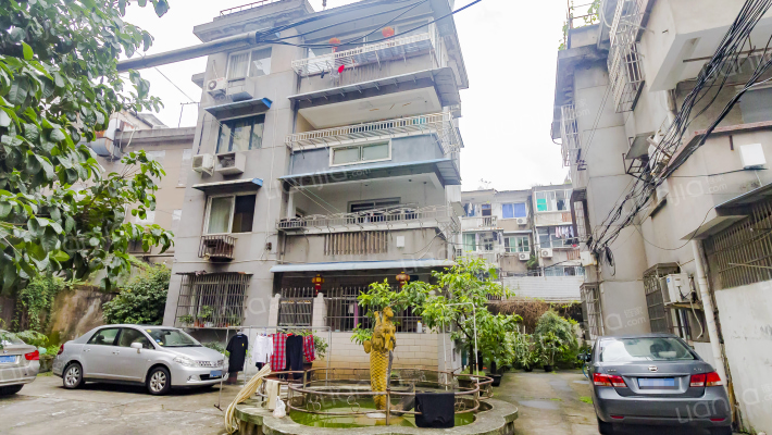 杏花新苑外景图