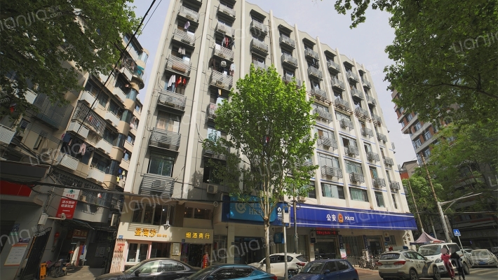 胜利街306号外景图