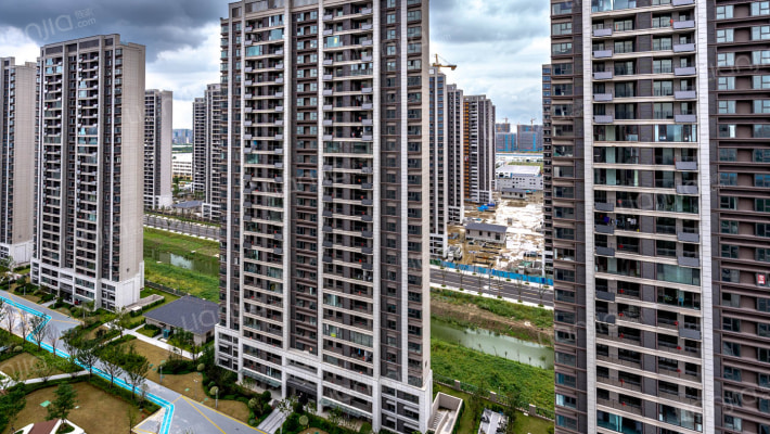 绿地香港·理想城外景图