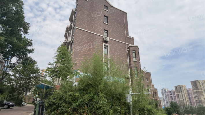 金色港湾外景图