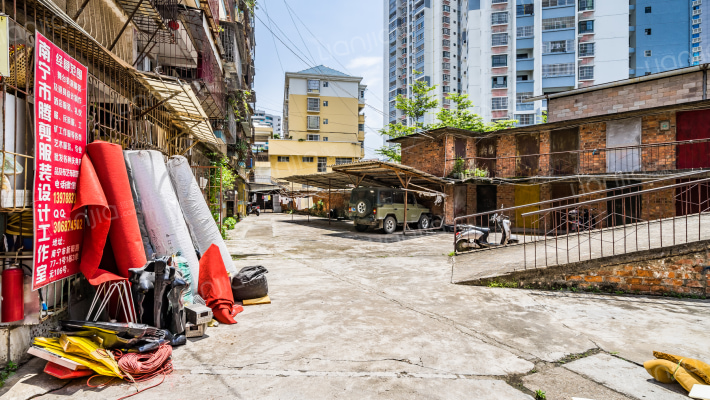 南宁市五金站批发住宅楼外景图