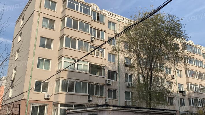 怡园新村园外景图