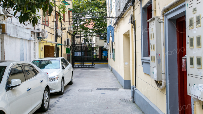 巨鹿路395弄外景图