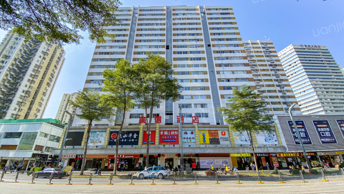 国际商业大厦外景图