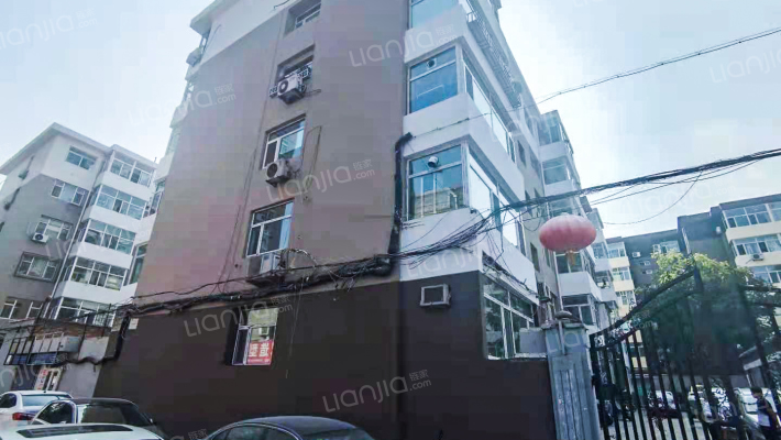 校尉营中行宿舍外景图