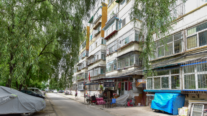 清泉小区外景图