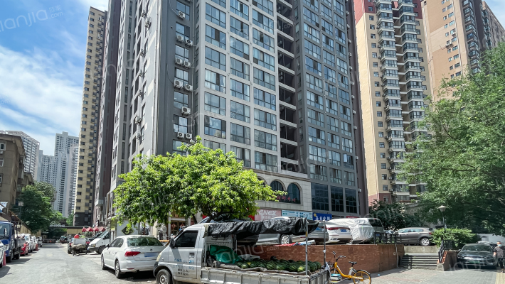 金源都市公寓外景图