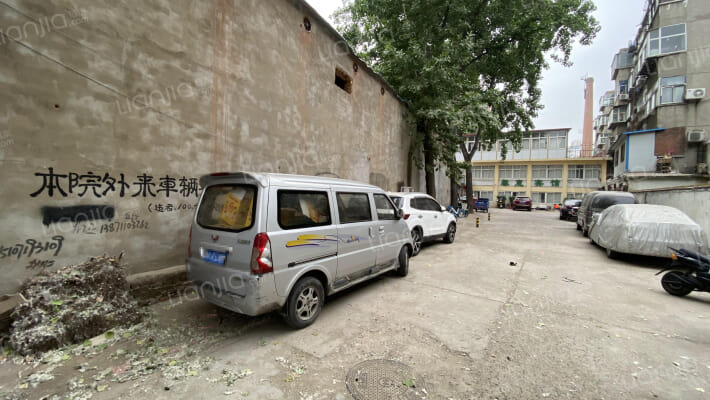 卫生路34号院外景图